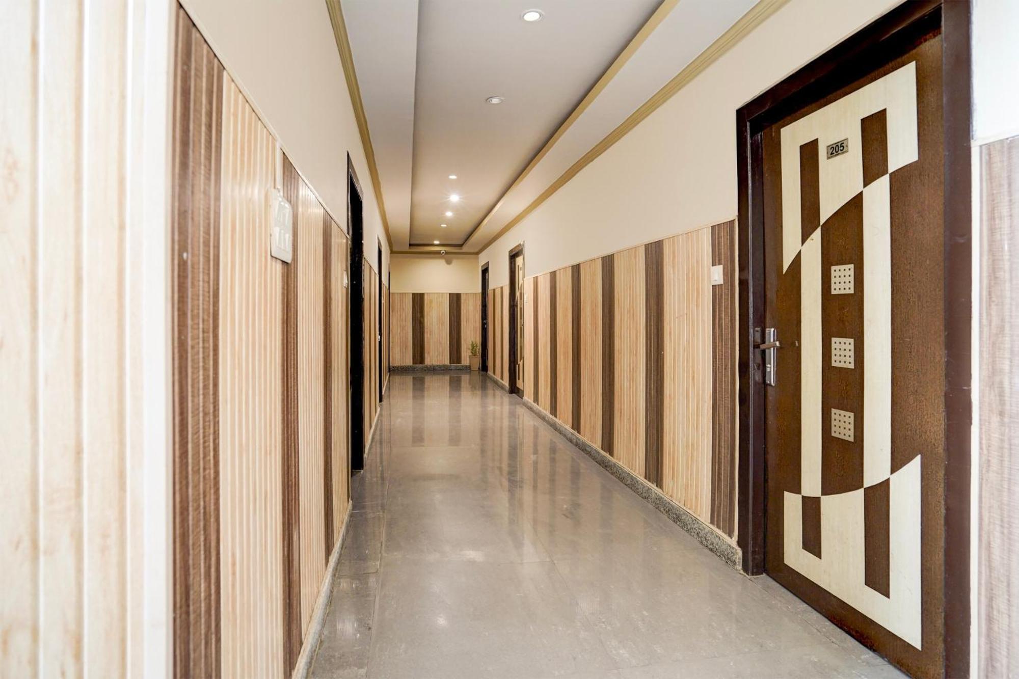 Super Townhouse Haridwar Near Har Ki Pauri Otel Dış mekan fotoğraf