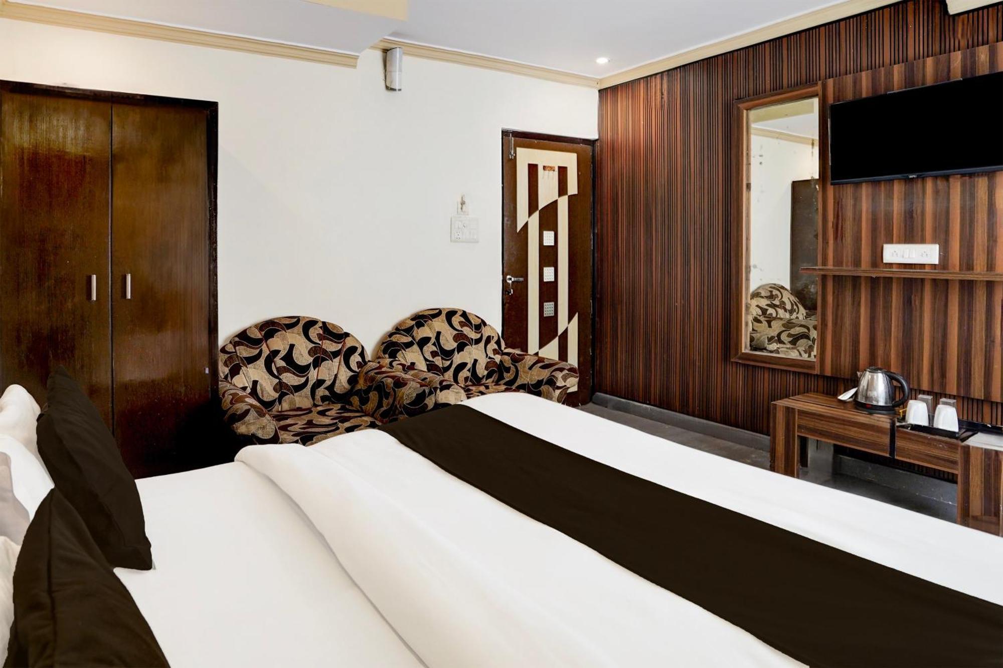 Super Townhouse Haridwar Near Har Ki Pauri Otel Dış mekan fotoğraf